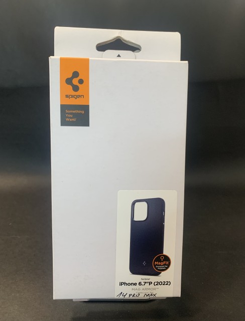 Spigen Mag Armor MagFit за iPhone 14 Pro Max